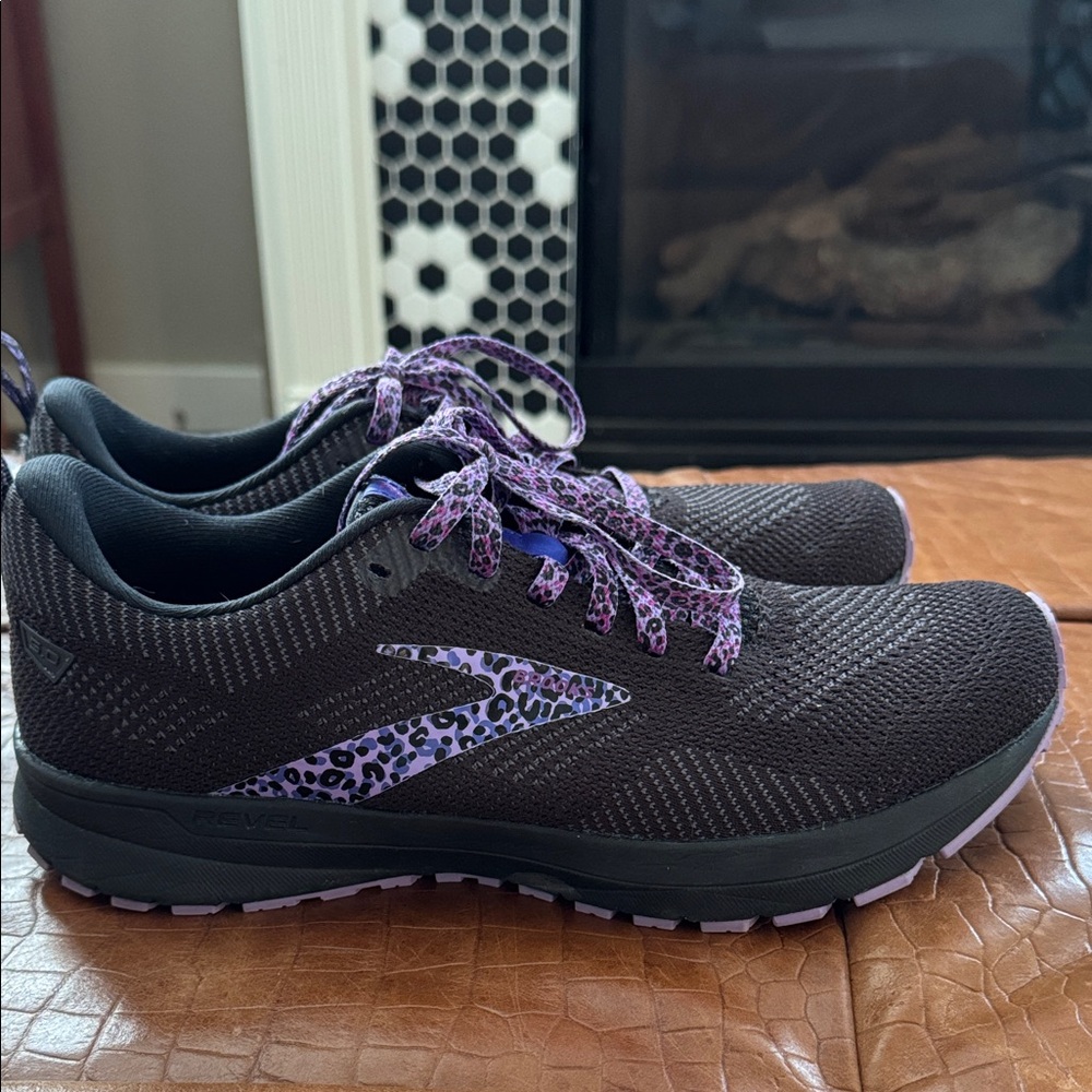 Brooks Women's Black and Purple Leopard Sneakers